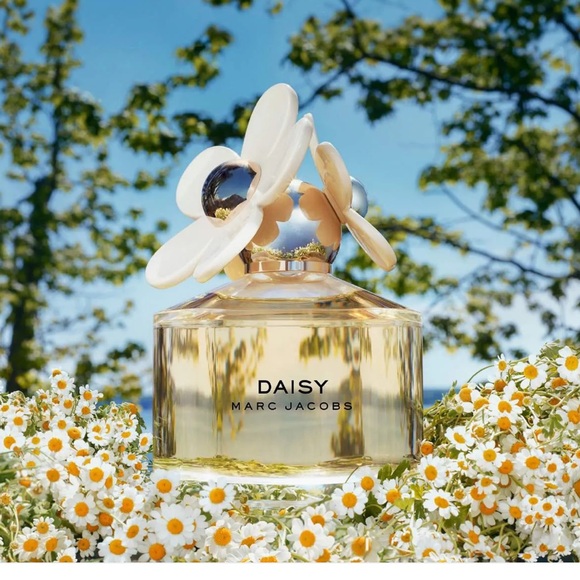Marc Jacobs Daisy - Picture 3 of 8